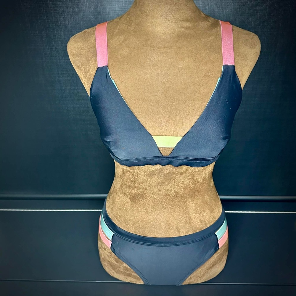 Xhilaration Bikini Set Black Pink‎ Green Triangle Top Hipster Bottom Sz L/S